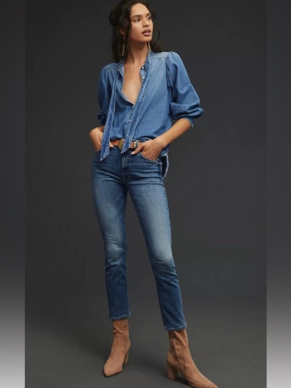 MOTHER Mid Rise Dazzler Ankle Straight-Leg Jeans in Healing Jar 26